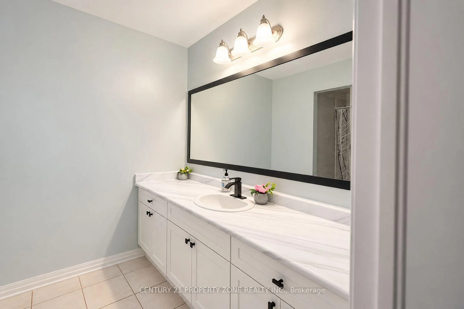 Photo 35 of 381 Nakerville Crescent, Milton, Harrison — HOMEH