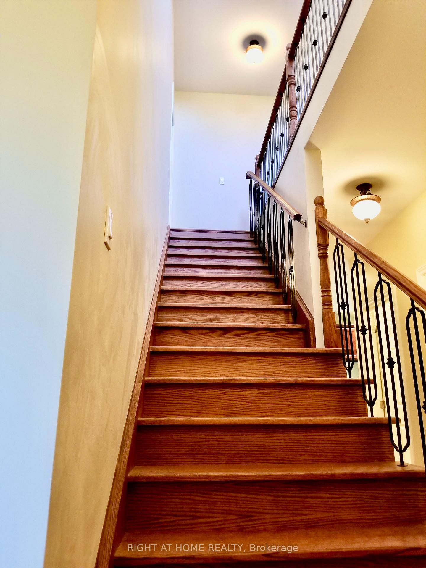 Photo 16 of 376 Sandford Road, Uxbridge, Rural Uxbridge — HOMEH