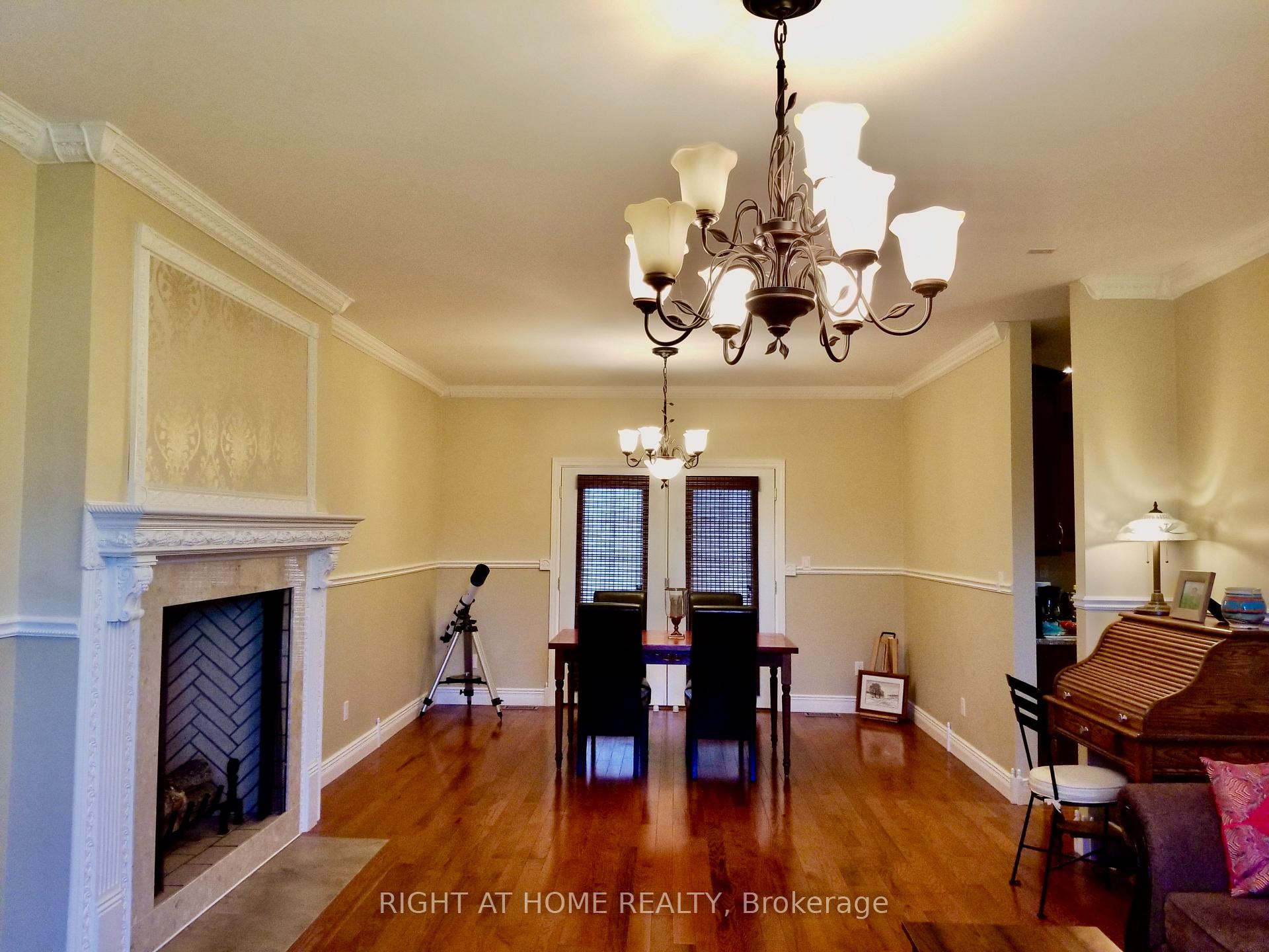 Photo 19 of 376 Sandford Road, Uxbridge, Rural Uxbridge — HOMEH