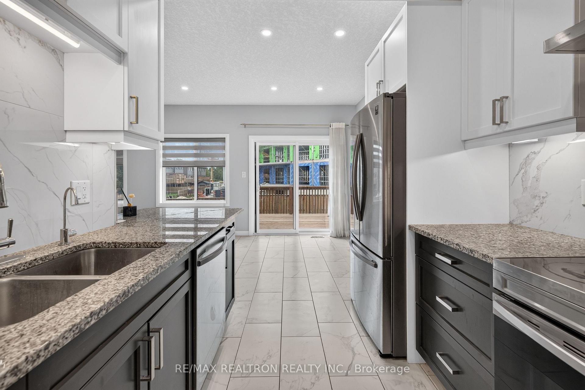 Photo 31 of 401 Woolwich Street, Waterloo, Kiwanis Park — HOMEH