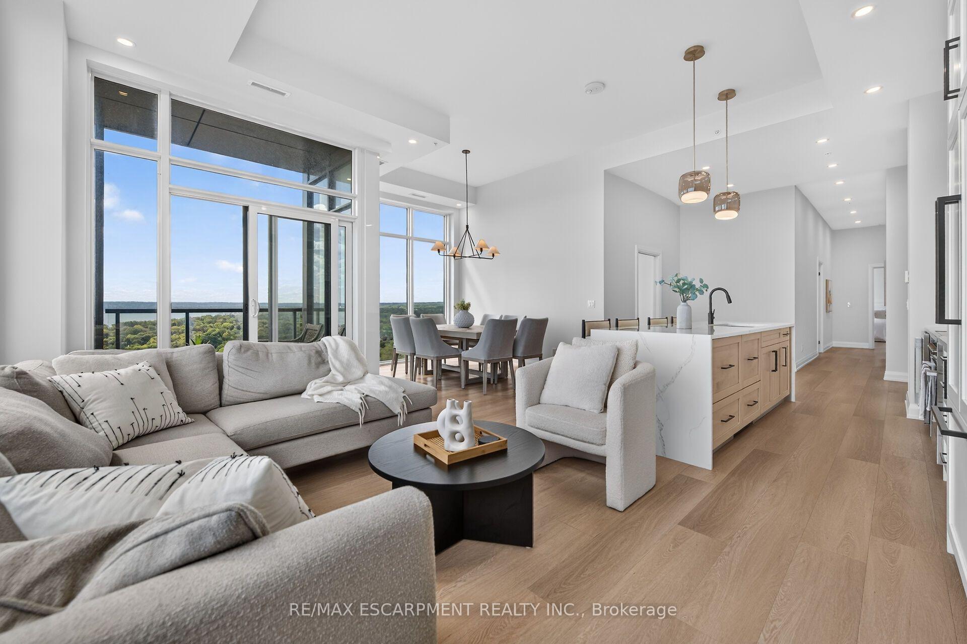 Photo 21 of Unit 2105, 500 Brock Avenue, Burlington, Brant — HOMEH
