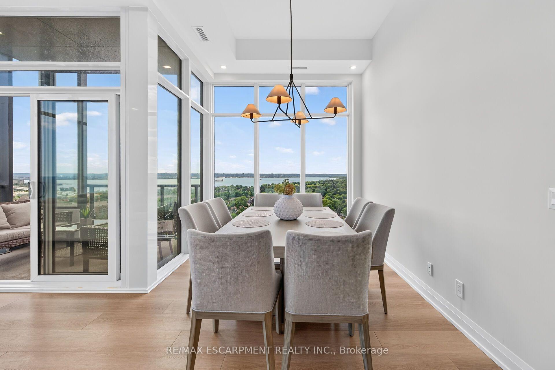 Photo 22 of Unit 2105, 500 Brock Avenue, Burlington, Brant — HOMEH