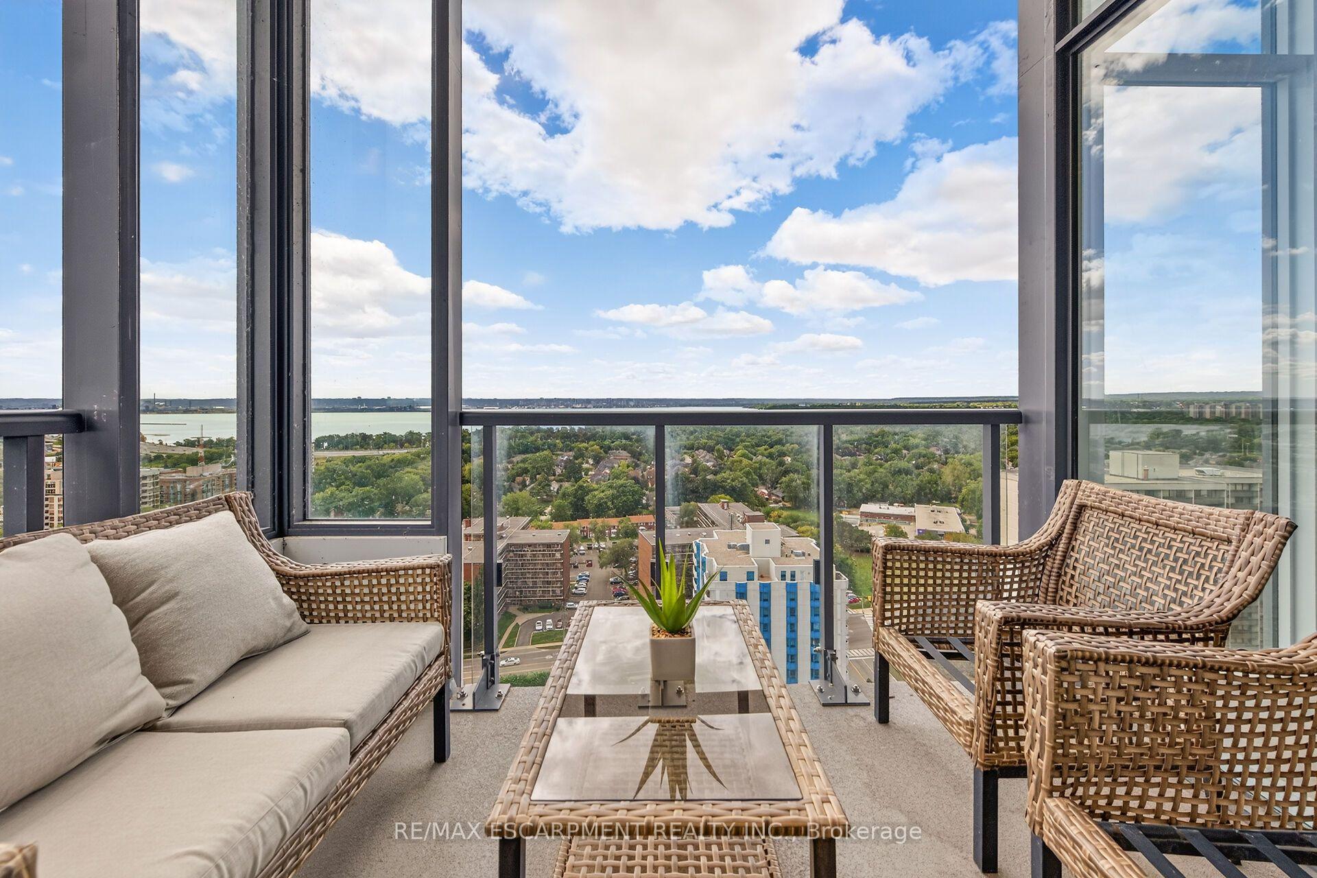 Photo 24 of Unit 2105, 500 Brock Avenue, Burlington, Brant — HOMEH