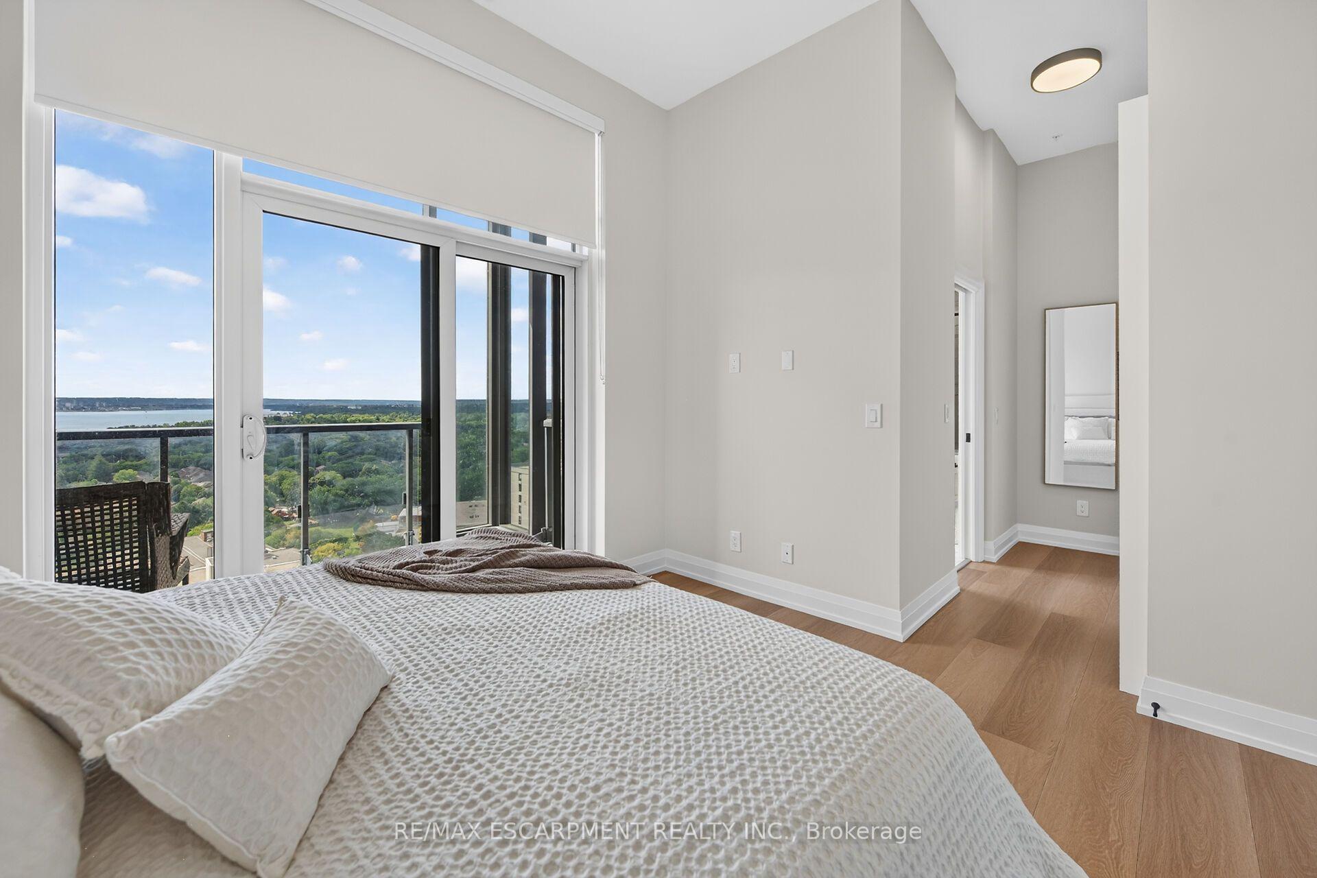 Photo 28 of Unit 2105, 500 Brock Avenue, Burlington, Brant — HOMEH