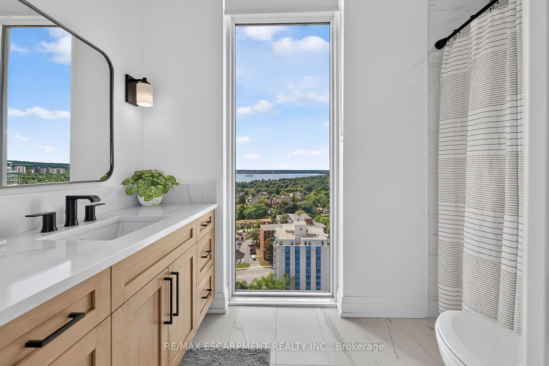Photo 30 of Unit 2105, 500 Brock Avenue, Burlington, Brant — HOMEH