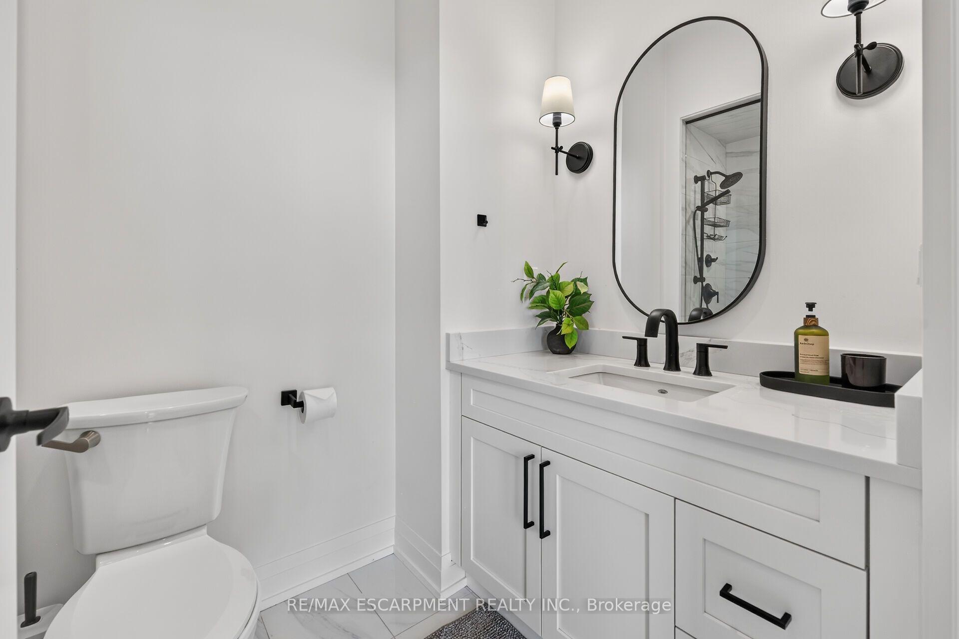 Photo 35 of Unit 2105, 500 Brock Avenue, Burlington, Brant — HOMEH