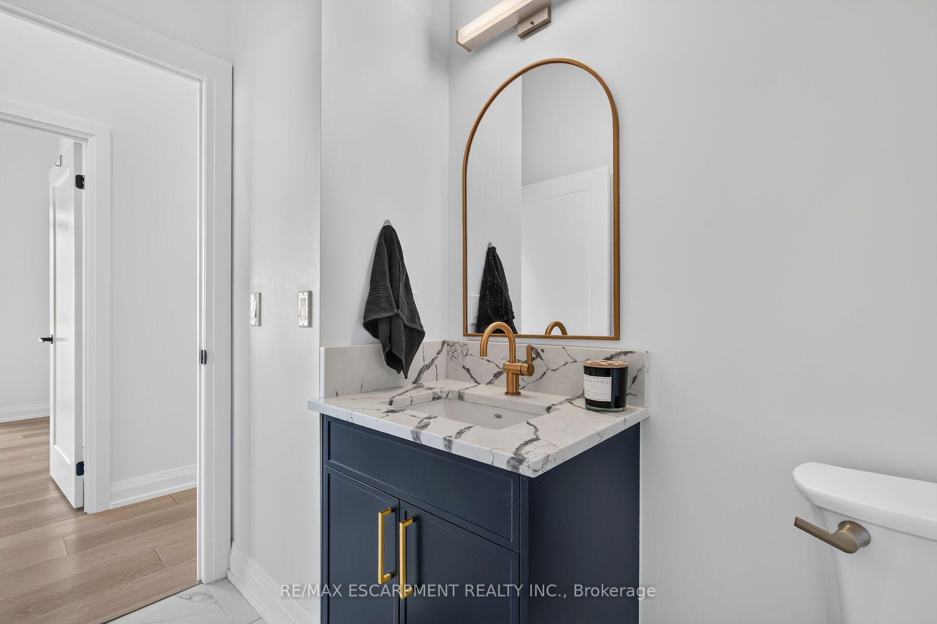Photo 38 of Unit 2105, 500 Brock Avenue, Burlington, Brant — HOMEH