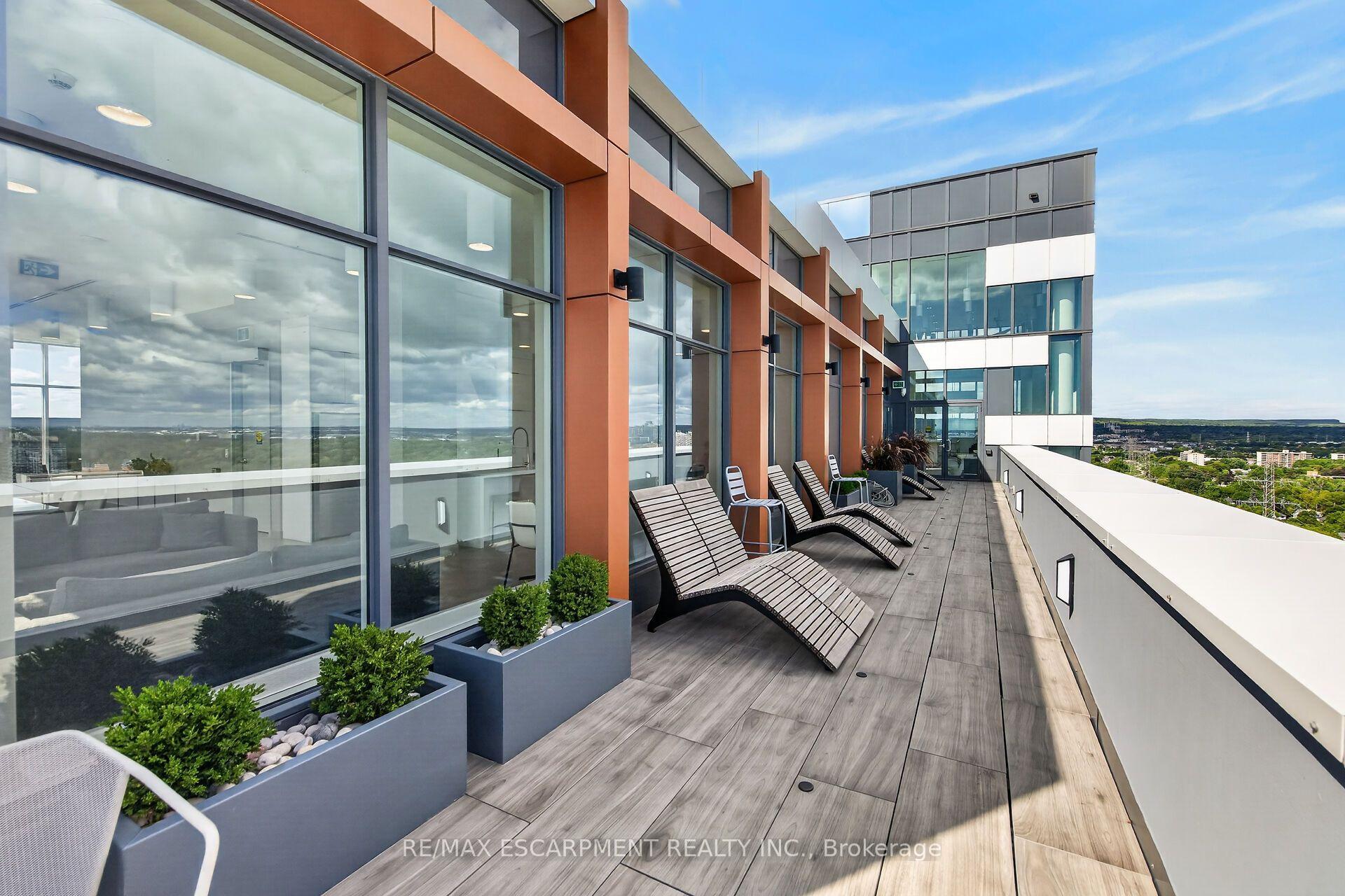 Photo 45 of Unit 2105, 500 Brock Avenue, Burlington, Brant — HOMEH