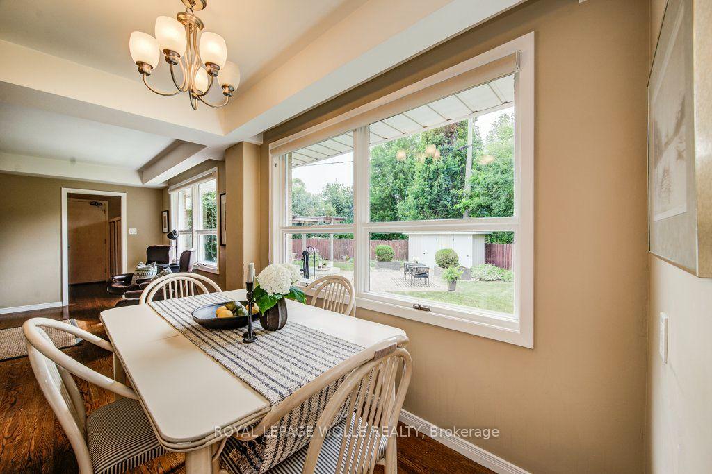 Photo 17 of 97 Somerset Crescent, Waterloo, Westmount - Waterloo — HOMEH