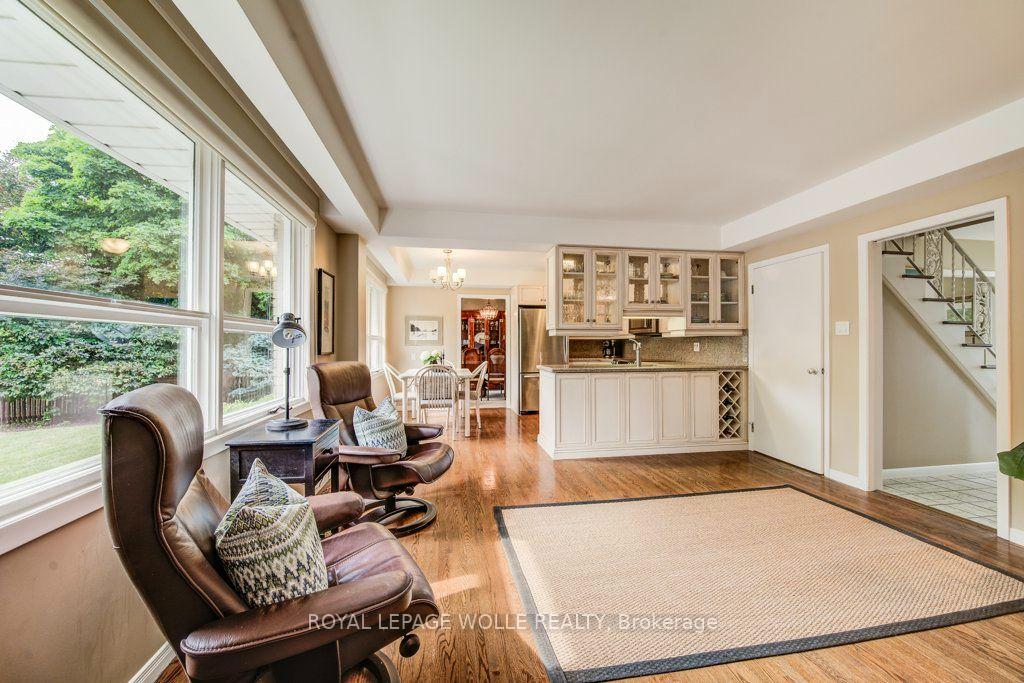 Photo 21 of 97 Somerset Crescent, Waterloo, Westmount - Waterloo — HOMEH