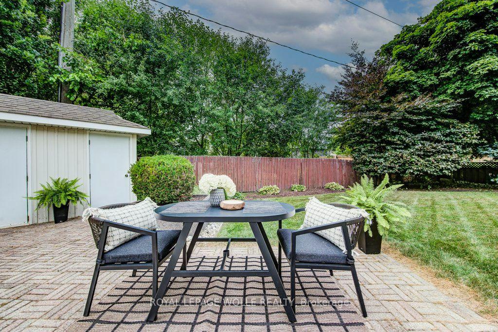Photo 35 of 97 Somerset Crescent, Waterloo, Westmount - Waterloo — HOMEH