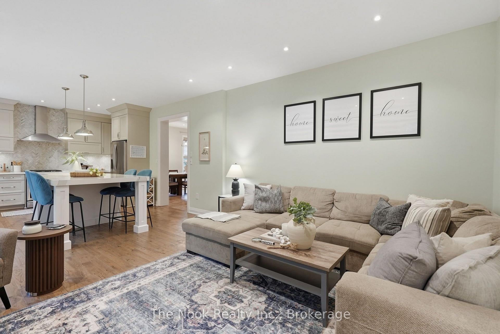 Photo 14 of 34 Mahaffy Place, Clarington, Courtice — HOMEH