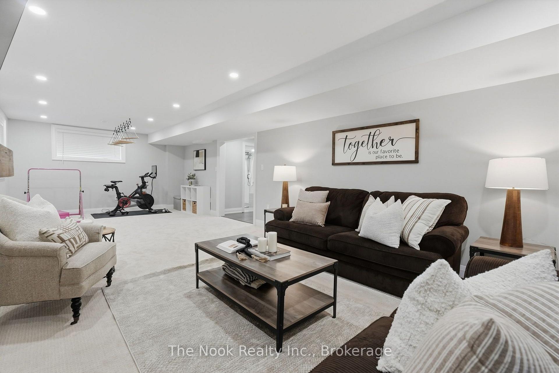 Photo 34 of 34 Mahaffy Place, Clarington, Courtice — HOMEH