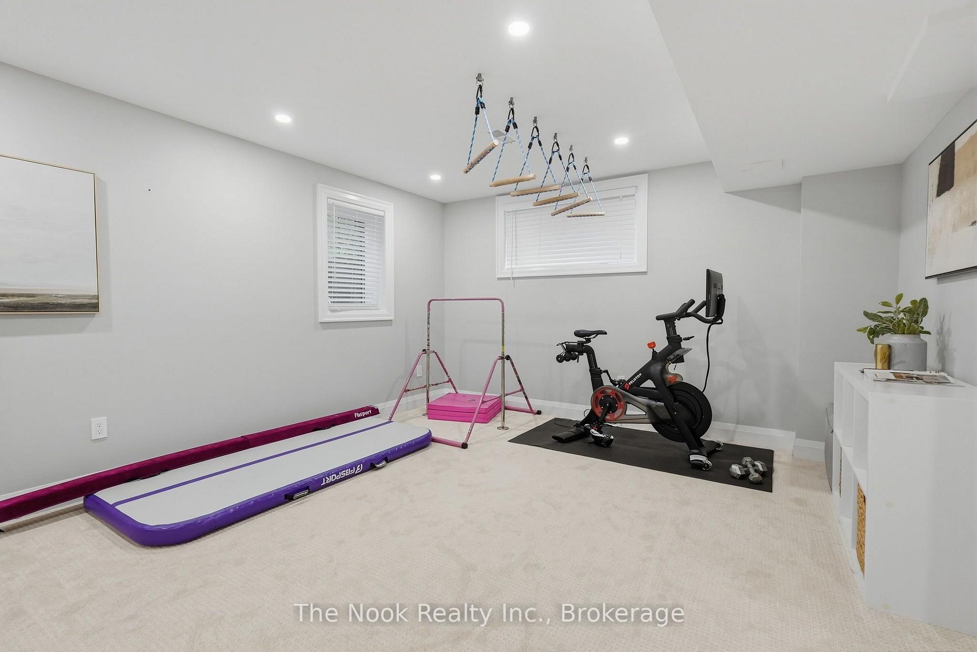 Photo 36 of 34 Mahaffy Place, Clarington, Courtice — HOMEH