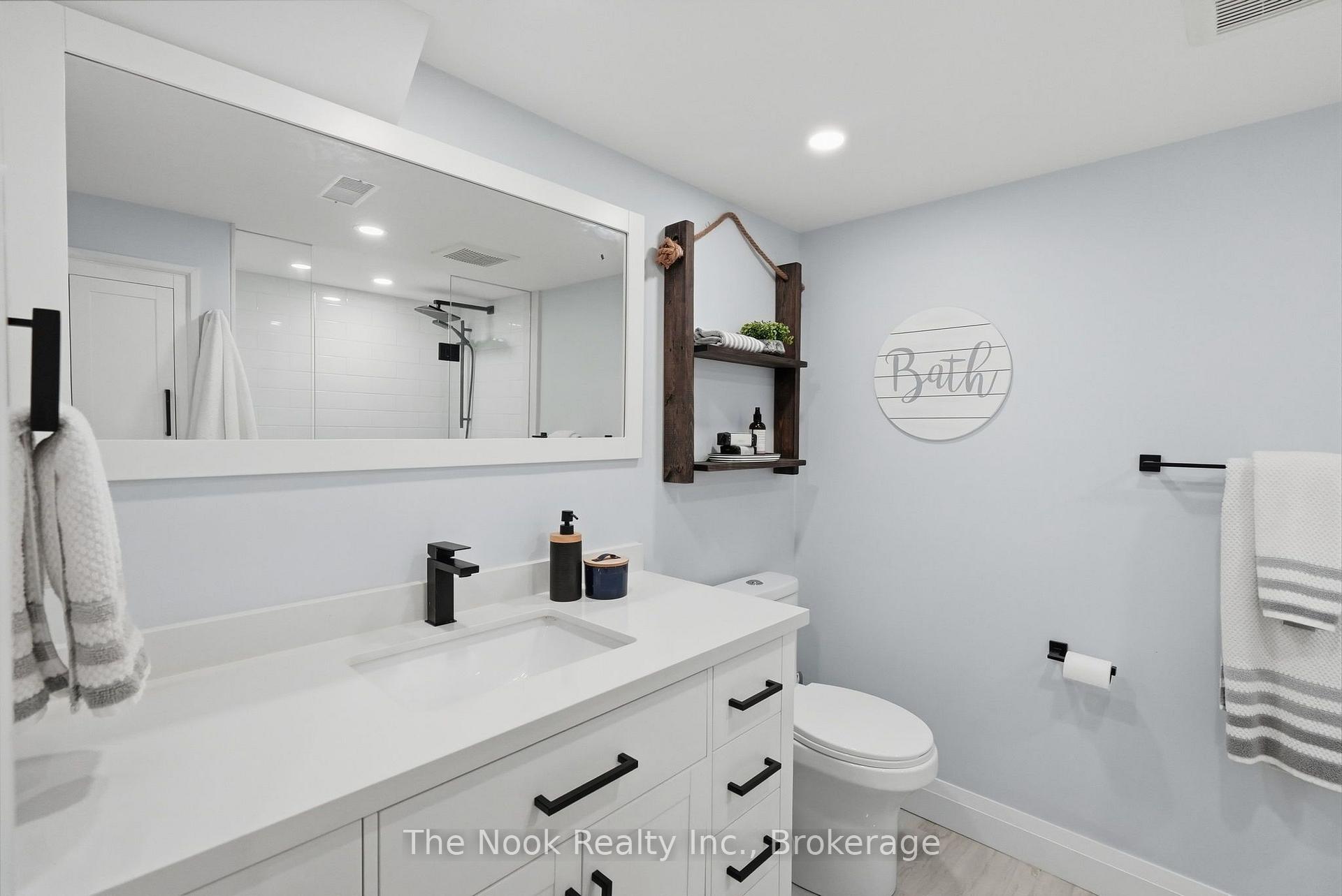 Photo 37 of 34 Mahaffy Place, Clarington, Courtice — HOMEH