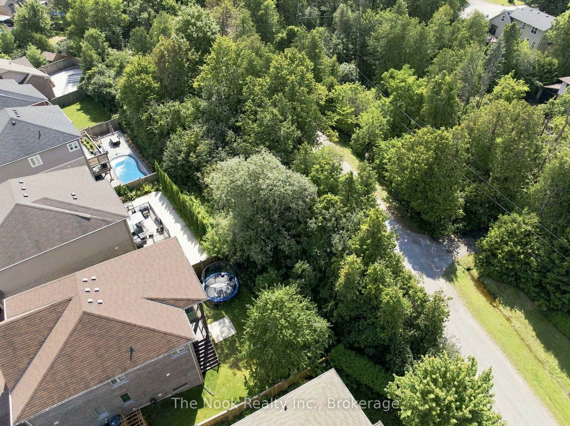 Photo 41 of 34 Mahaffy Place, Clarington, Courtice — HOMEH
