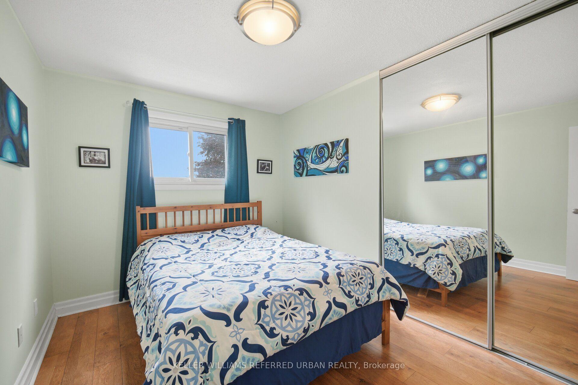 Photo 19 of 82 Eastman Crescent, Newmarket, Huron Heights-Leslie Valley — HOMEH