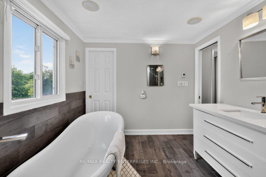 Photo 21 of 22 Monterey Avenue, Brampton, Heart Lake West — HOMEH