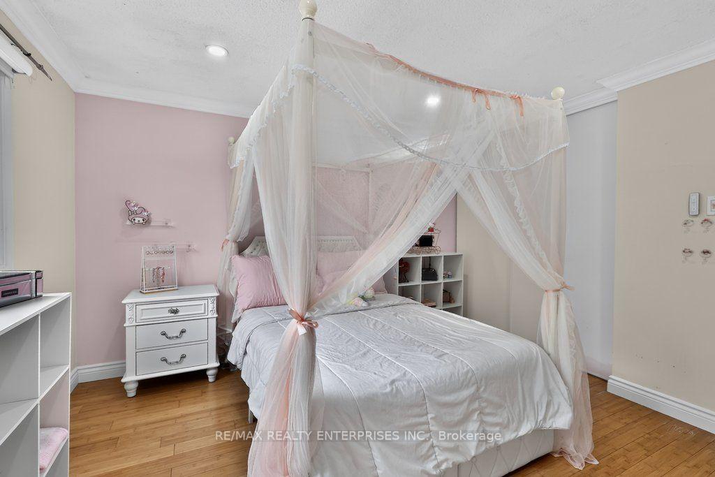 Photo 29 of 22 Monterey Avenue, Brampton, Heart Lake West — HOMEH