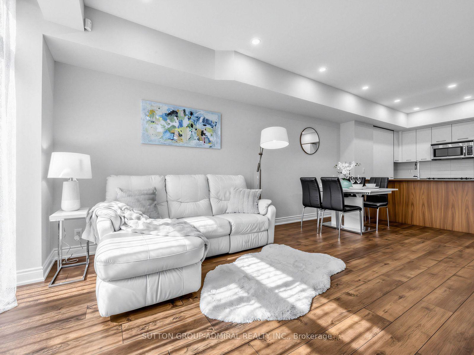 Photo 6 of Unit 53, 27 Valhalla Inn Road, Etobicoke, Islington-City Centre West — HOMEH