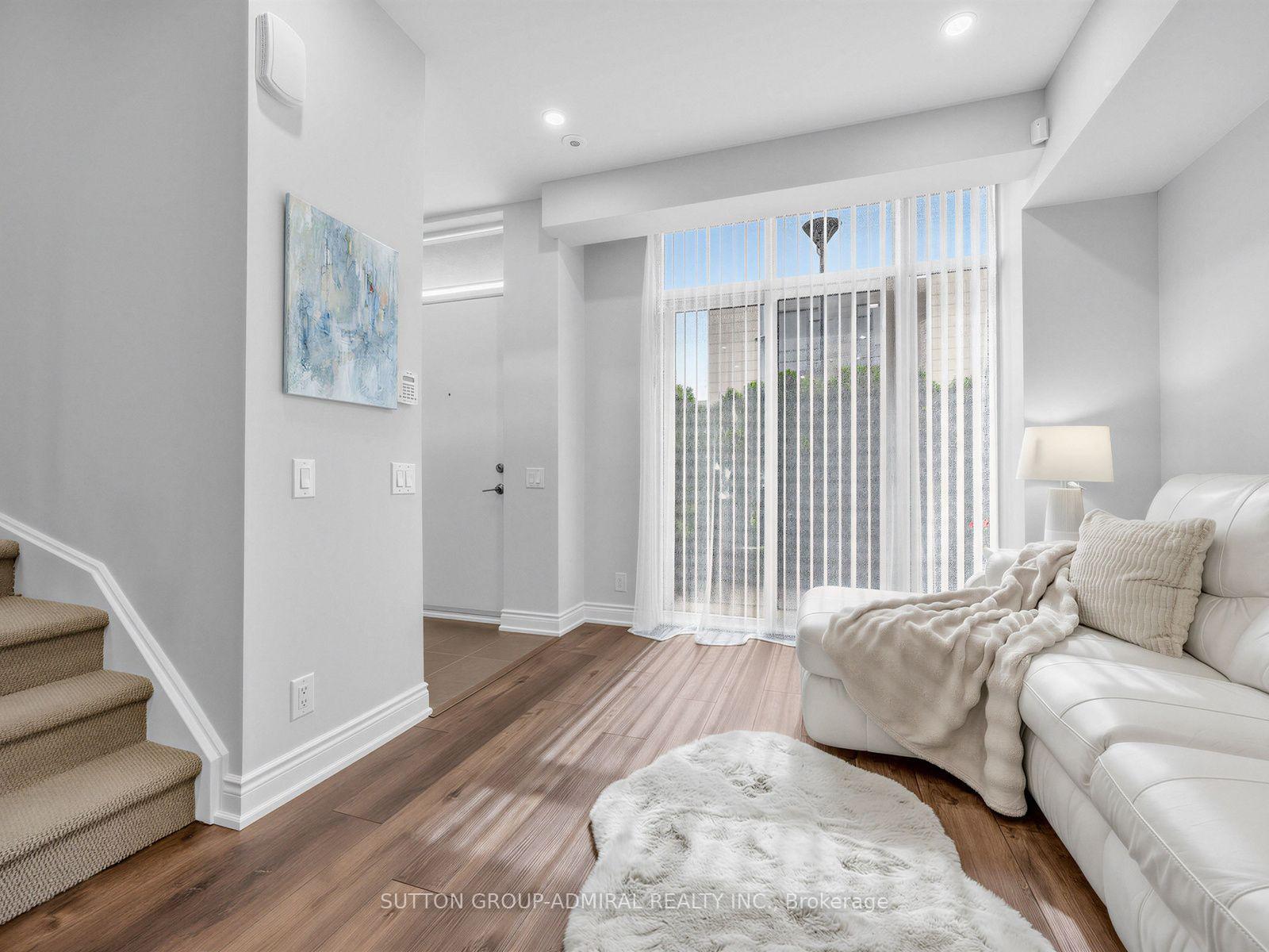 Photo 11 of Unit 53, 27 Valhalla Inn Road, Etobicoke, Islington-City Centre West — HOMEH