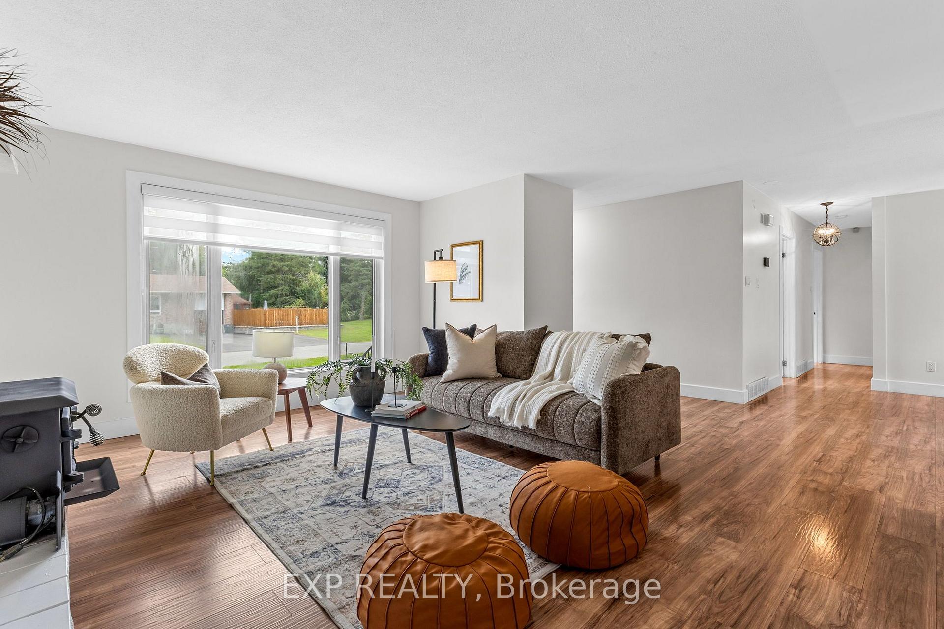 Photo 5 of 3276 Warner Way, Ottawa, Osgoode — HOMEH