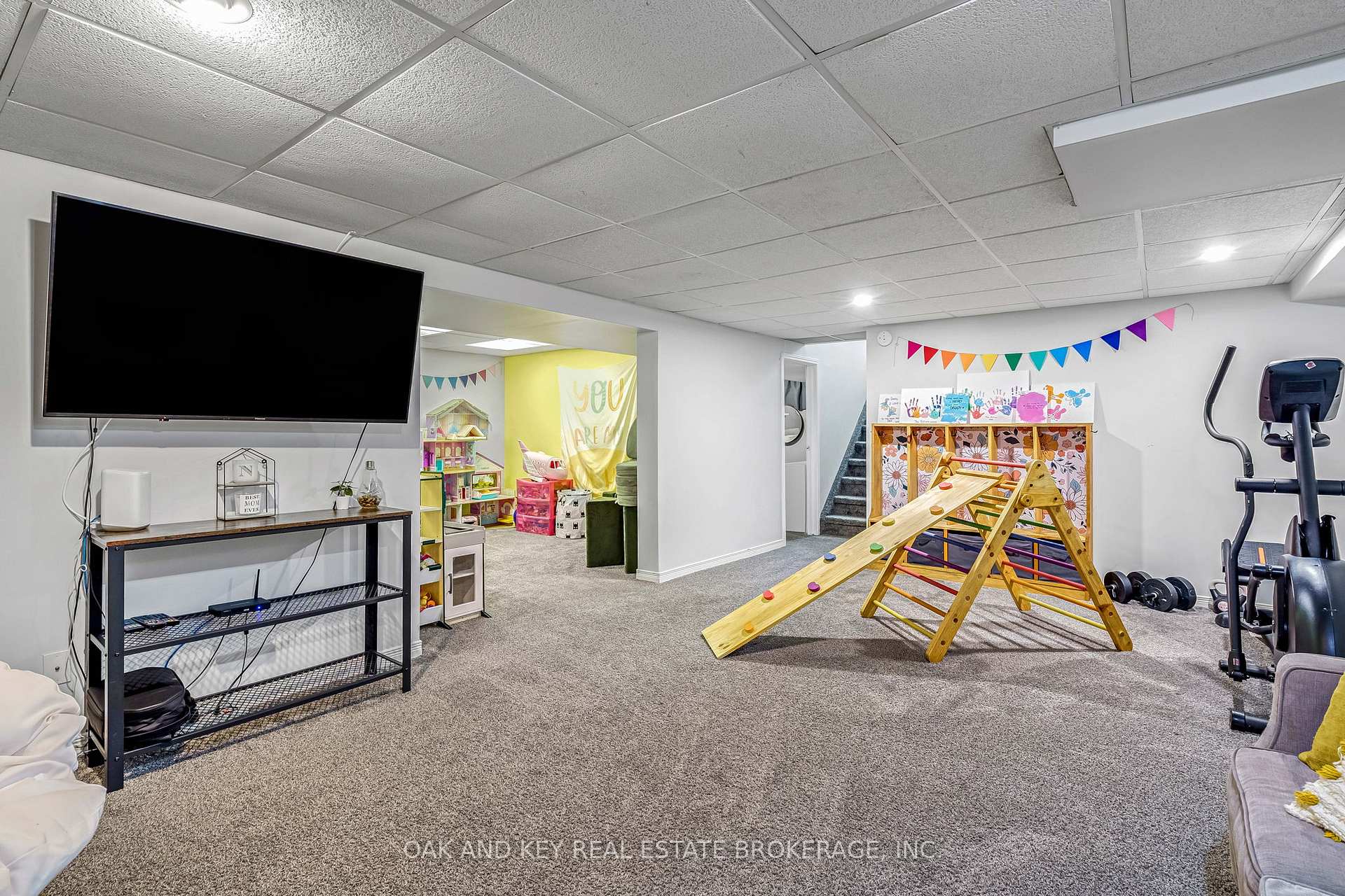 Photo 19 of 26 Sinclair Avenue, St. Thomas — HOMEH