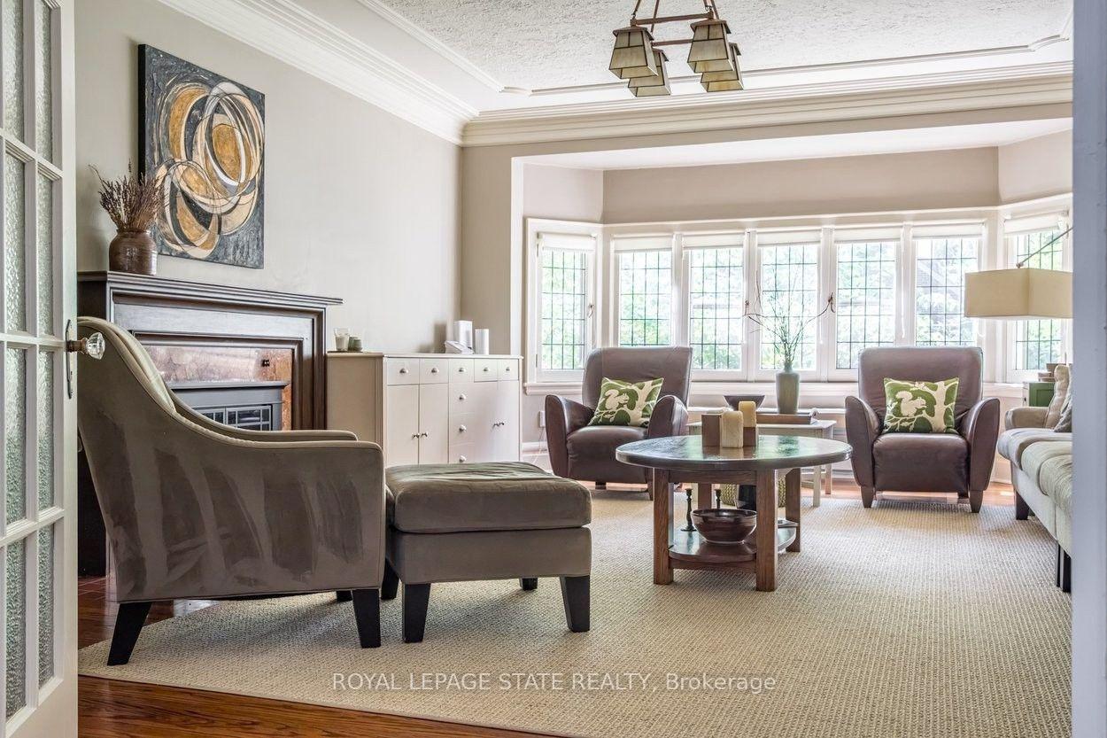 Photo 6 of 2 Oak Knoll Drive, Hamilton, Westdale — HOMEH