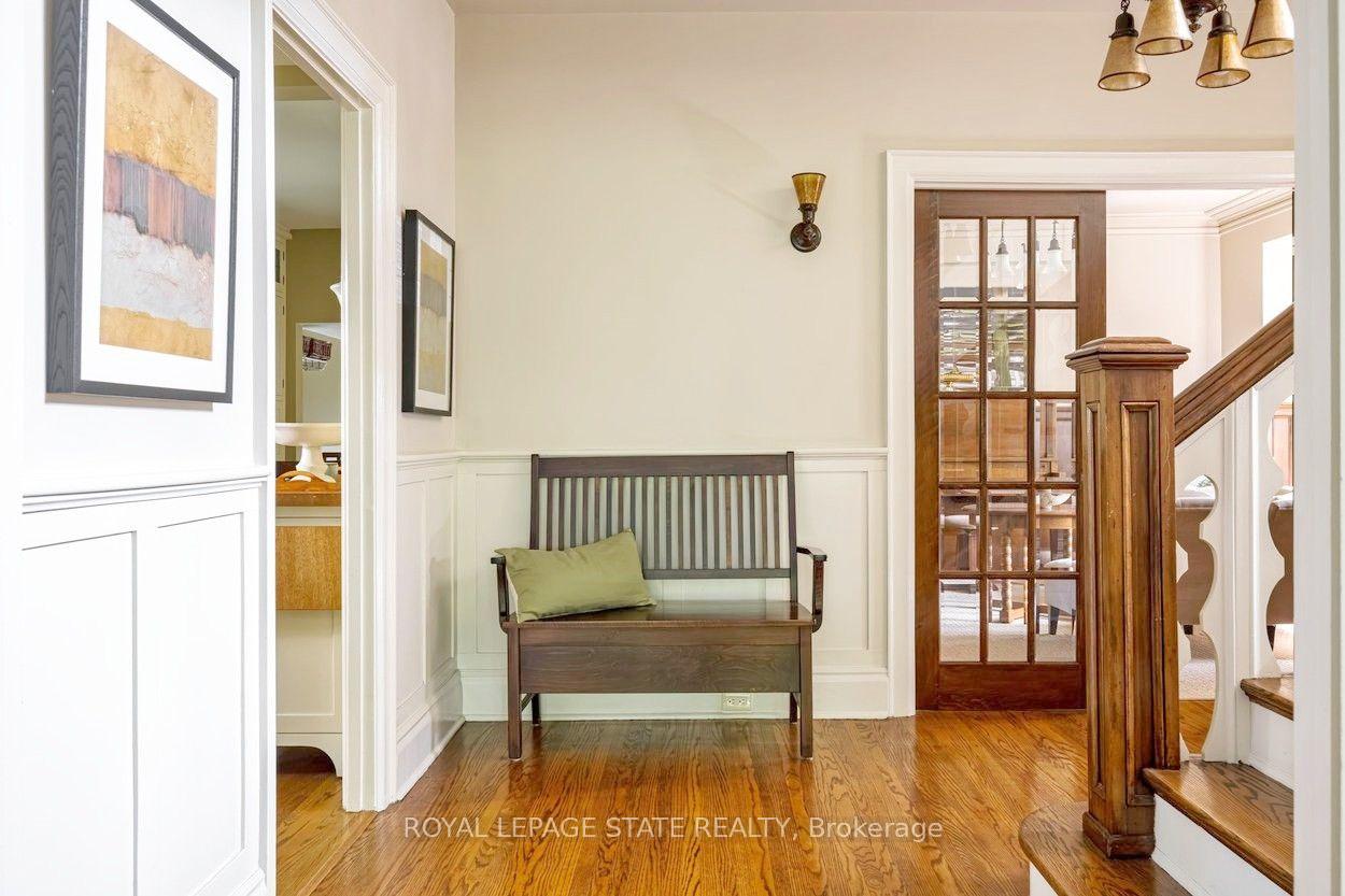 Photo 10 of 2 Oak Knoll Drive, Hamilton, Westdale — HOMEH