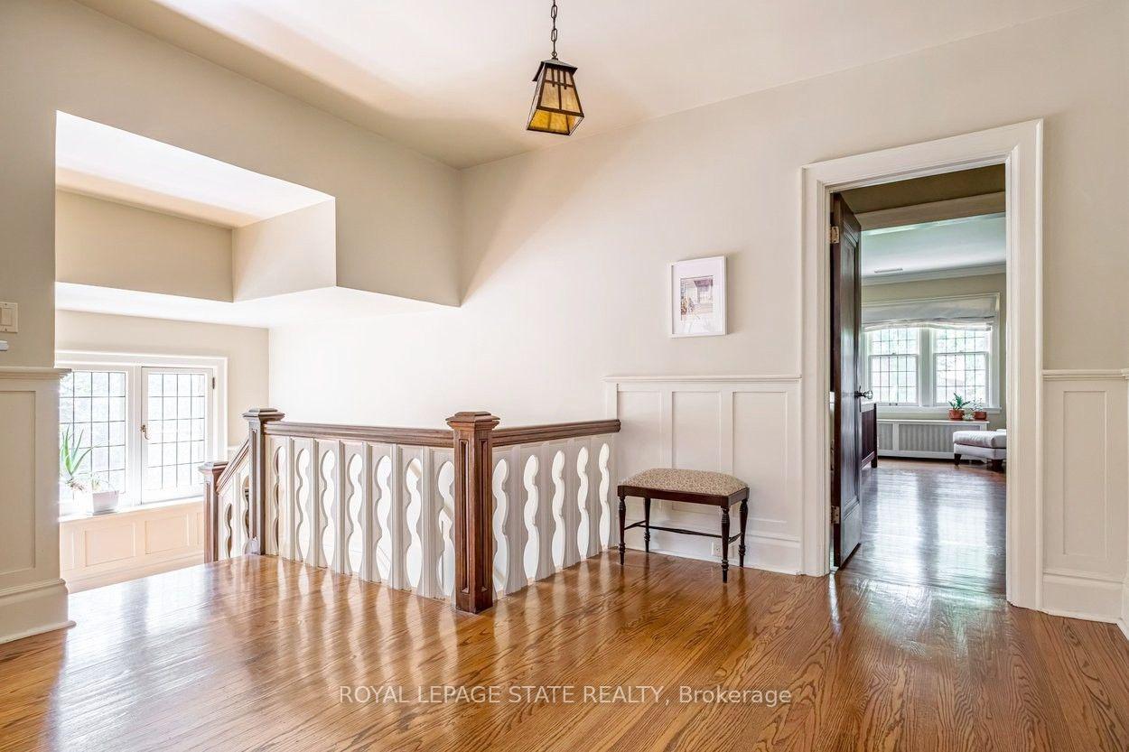 Photo 26 of 2 Oak Knoll Drive, Hamilton, Westdale — HOMEH