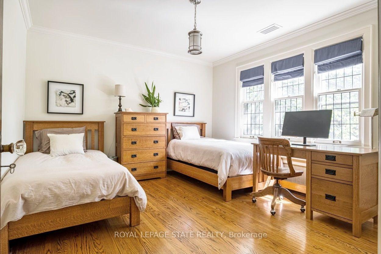 Photo 36 of 2 Oak Knoll Drive, Hamilton, Westdale — HOMEH