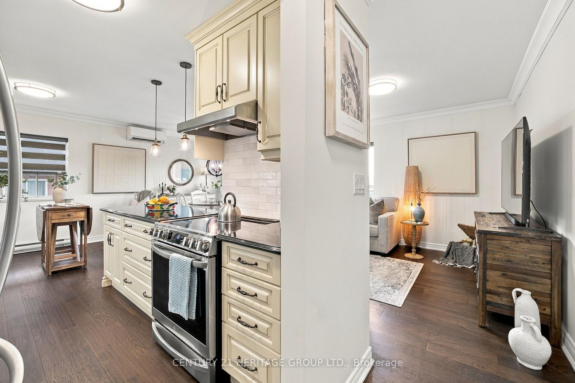 Photo 5 of Unit 303, 350 Concession Street, Hamilton, Inch Park — HOMEH