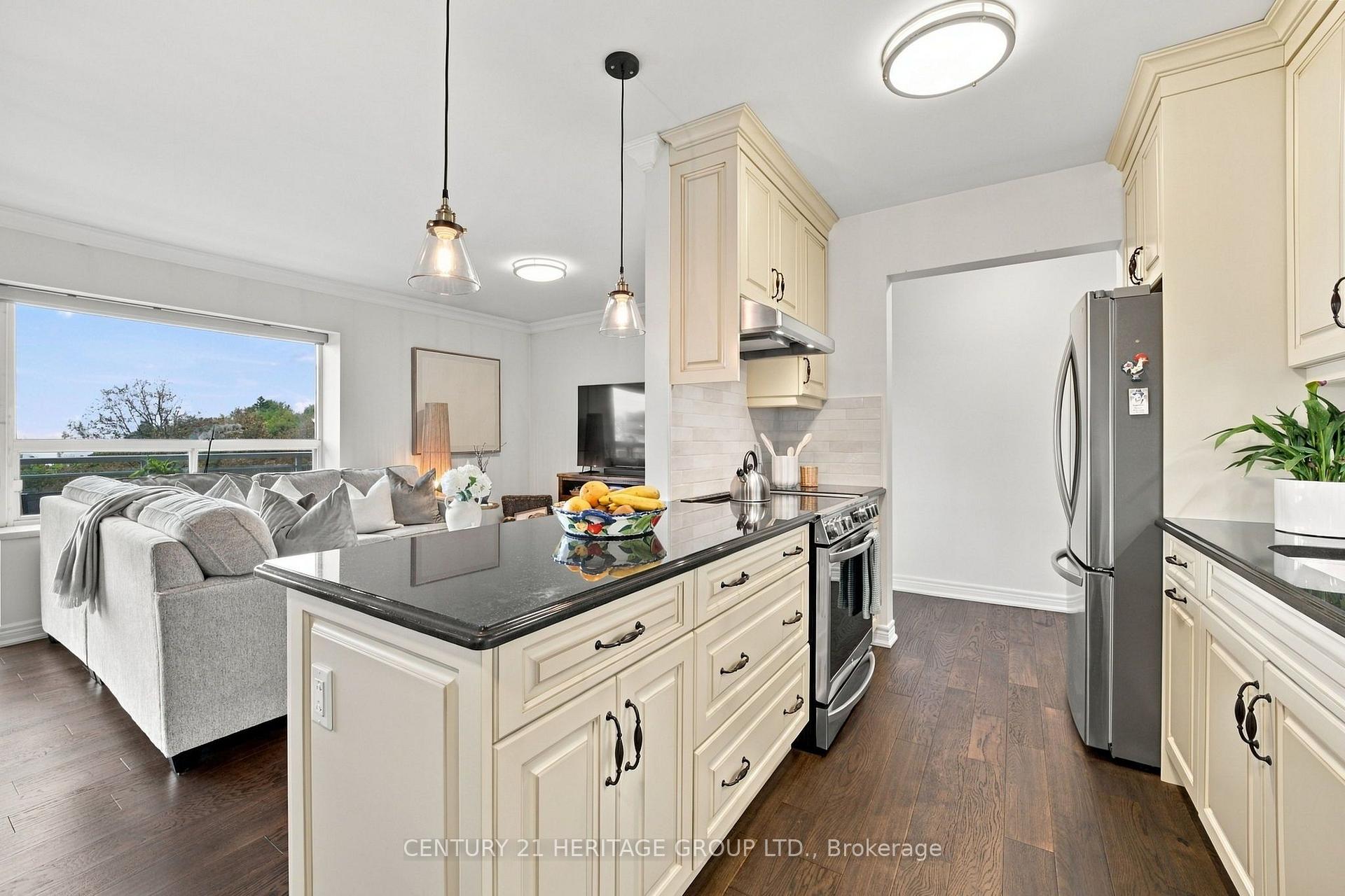 Photo 19 of Unit 303, 350 Concession Street, Hamilton, Inch Park — HOMEH