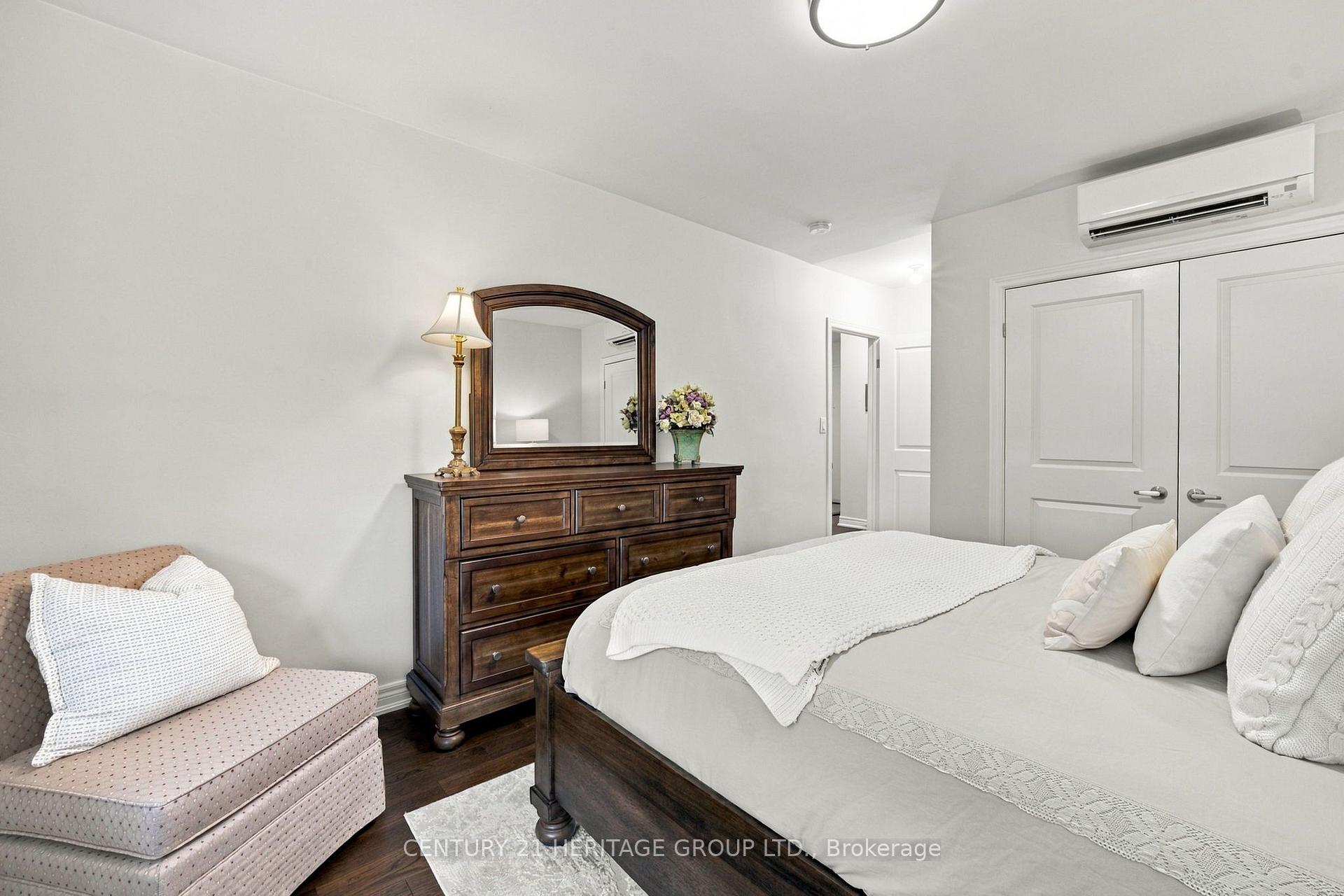 Photo 33 of Unit 303, 350 Concession Street, Hamilton, Inch Park — HOMEH