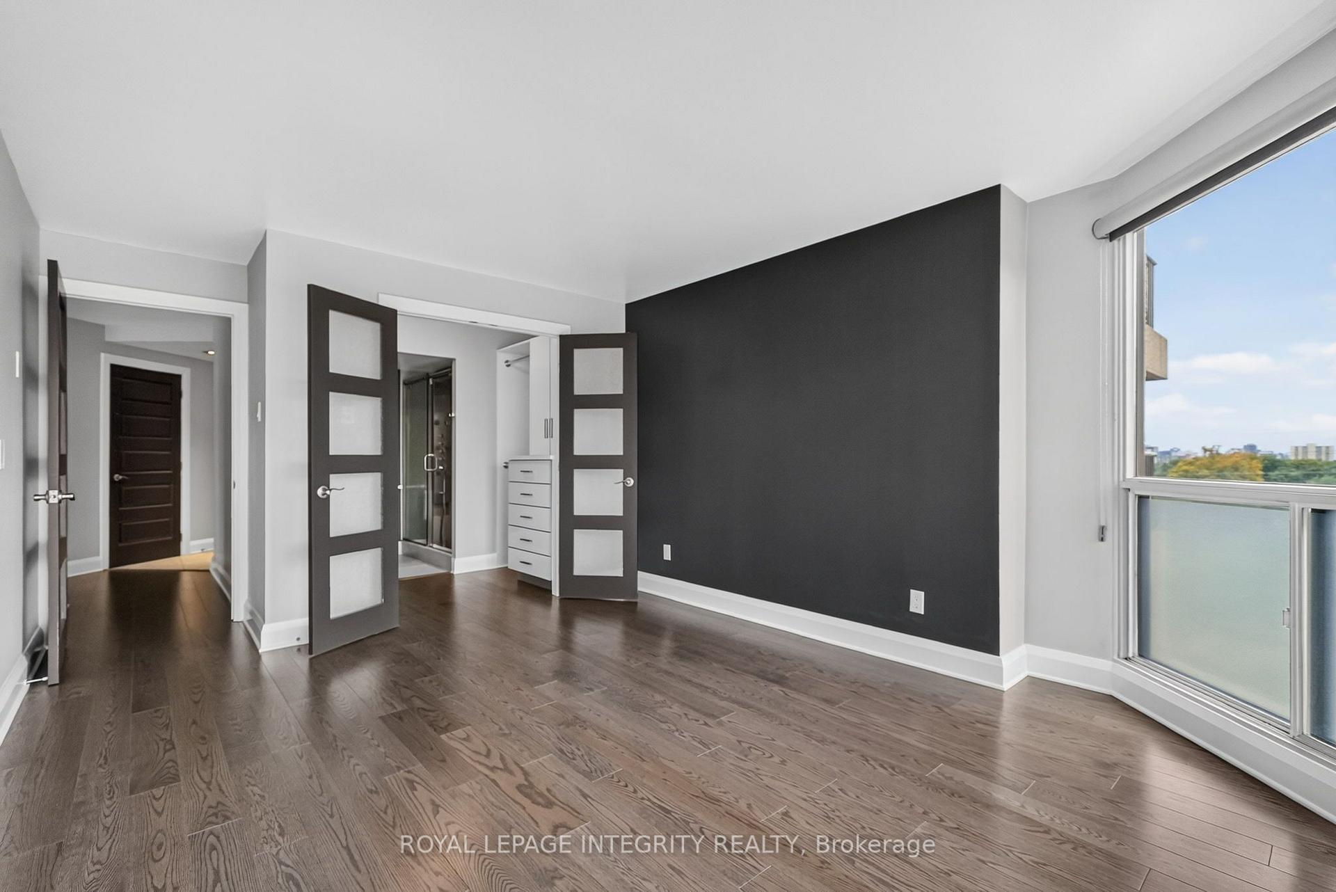 Photo 28 of Unit 302, 545 St. Laurent Boulevard, Ottawa, Viscount Alexander Park — HOMEH