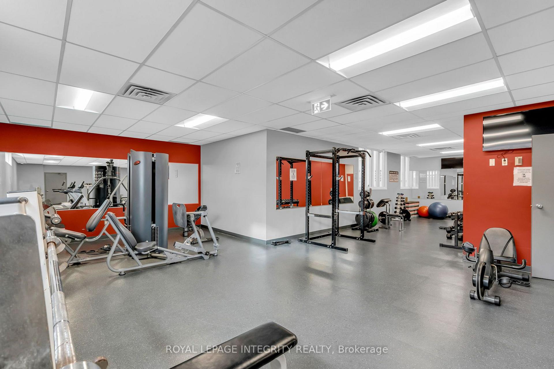 Photo 45 of Unit 302, 545 St. Laurent Boulevard, Ottawa, Viscount Alexander Park — HOMEH