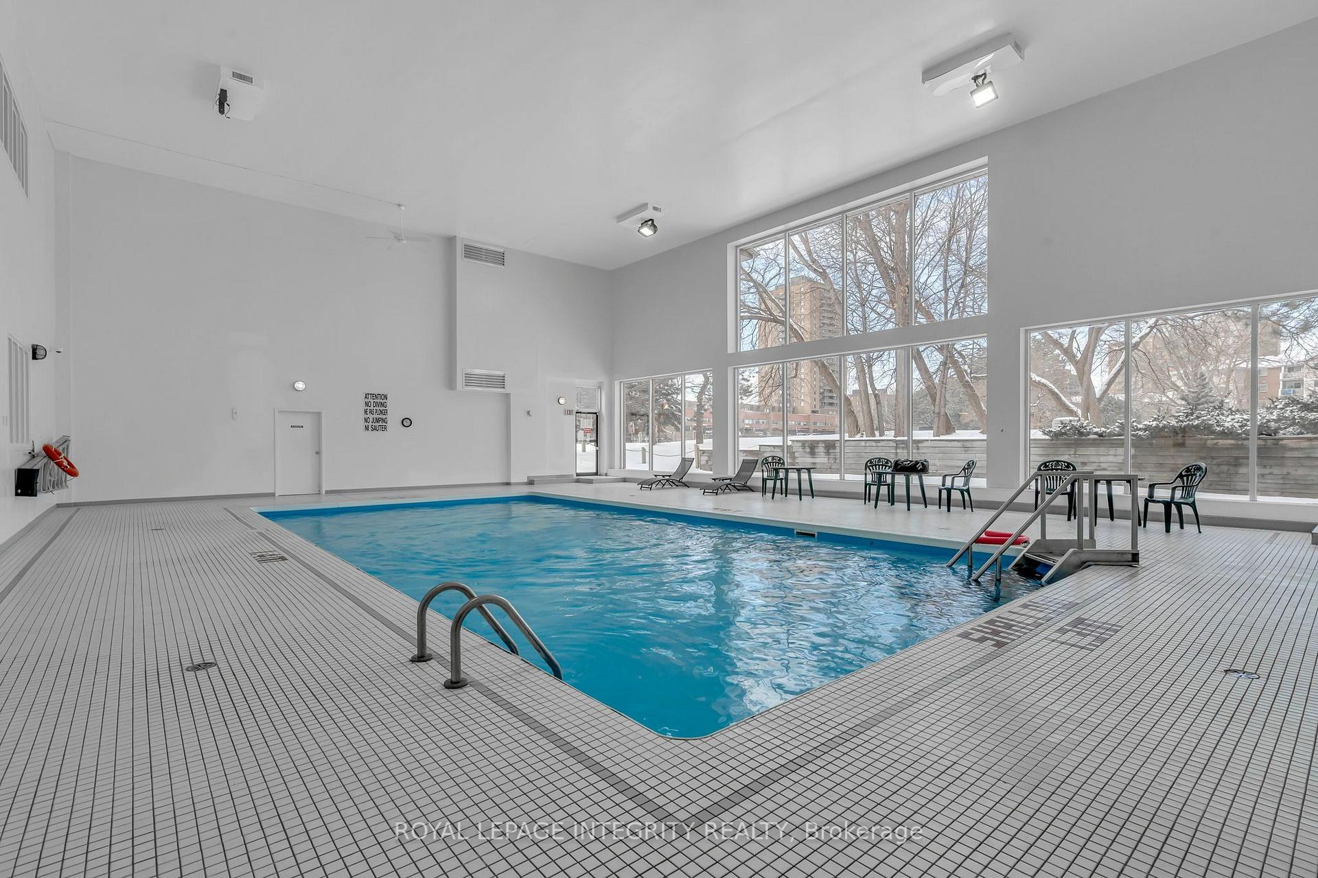 Photo 46 of Unit 302, 545 St. Laurent Boulevard, Ottawa, Viscount Alexander Park — HOMEH