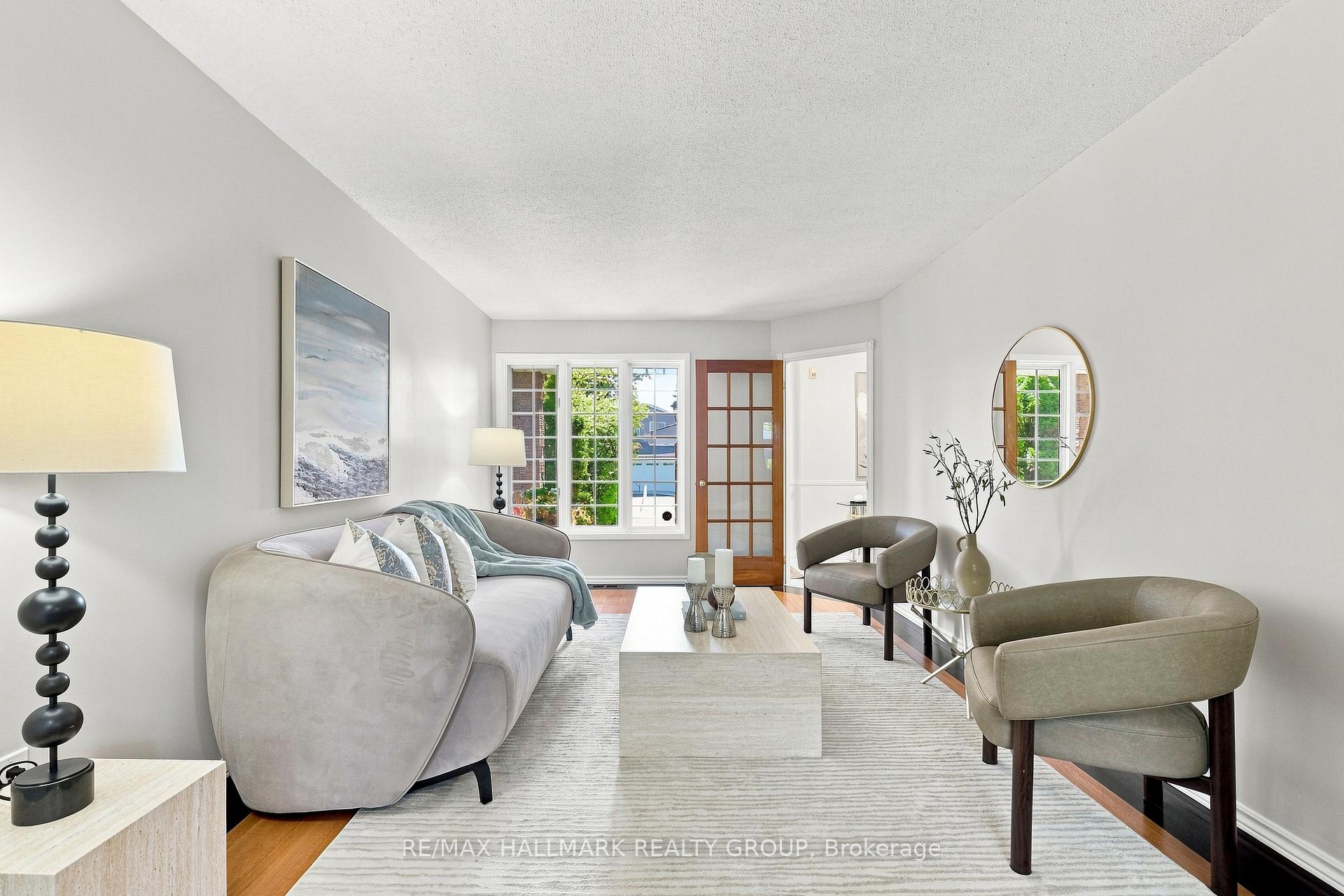 Photo 12 of 609 Tourelle Drive, Ottawa, Fallingbrook/Gardenway South — HOMEH