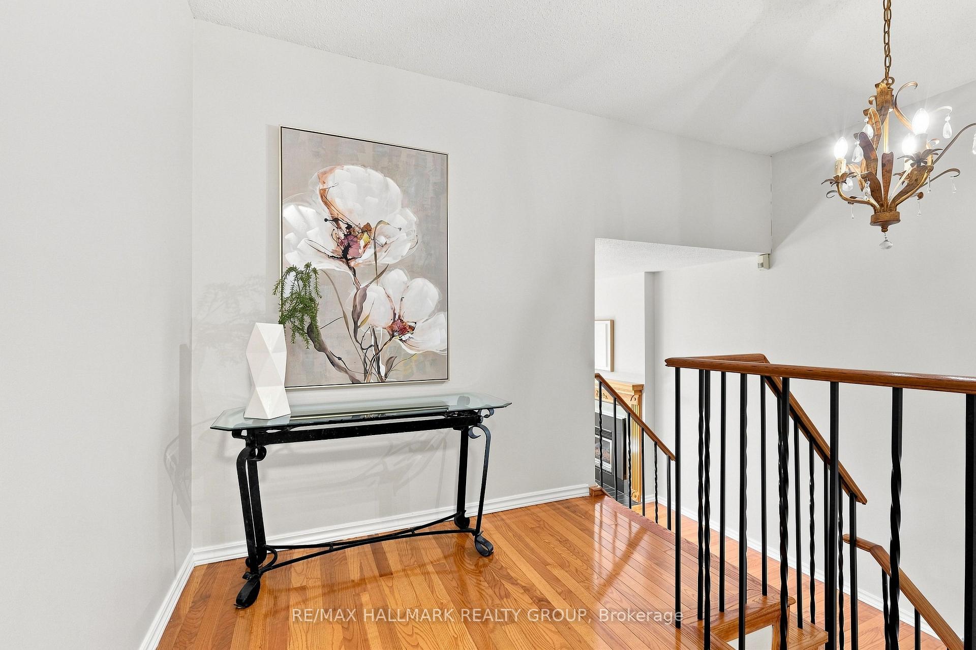 Photo 25 of 609 Tourelle Drive, Ottawa, Fallingbrook/Gardenway South — HOMEH