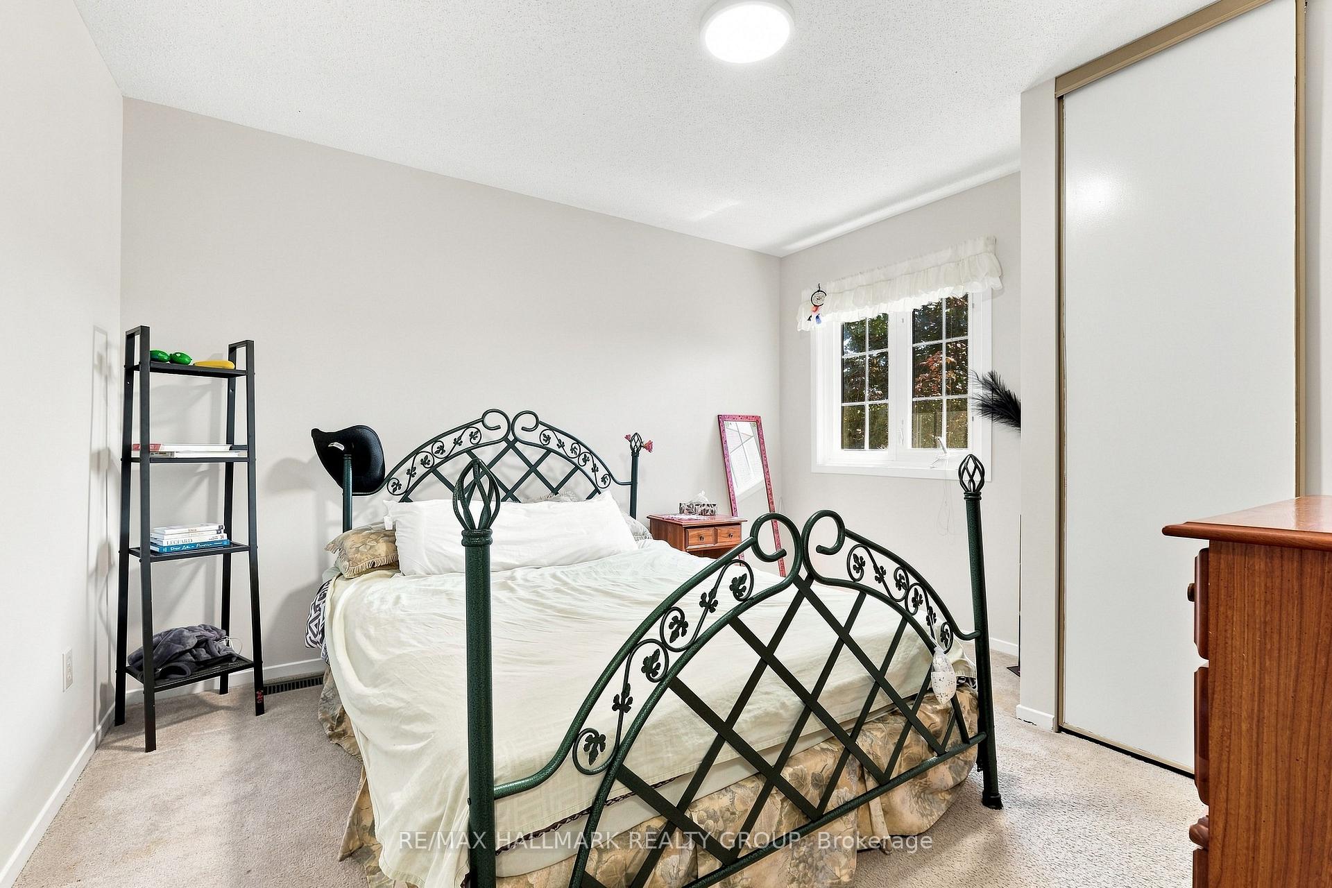 Photo 30 of 609 Tourelle Drive, Ottawa, Fallingbrook/Gardenway South — HOMEH