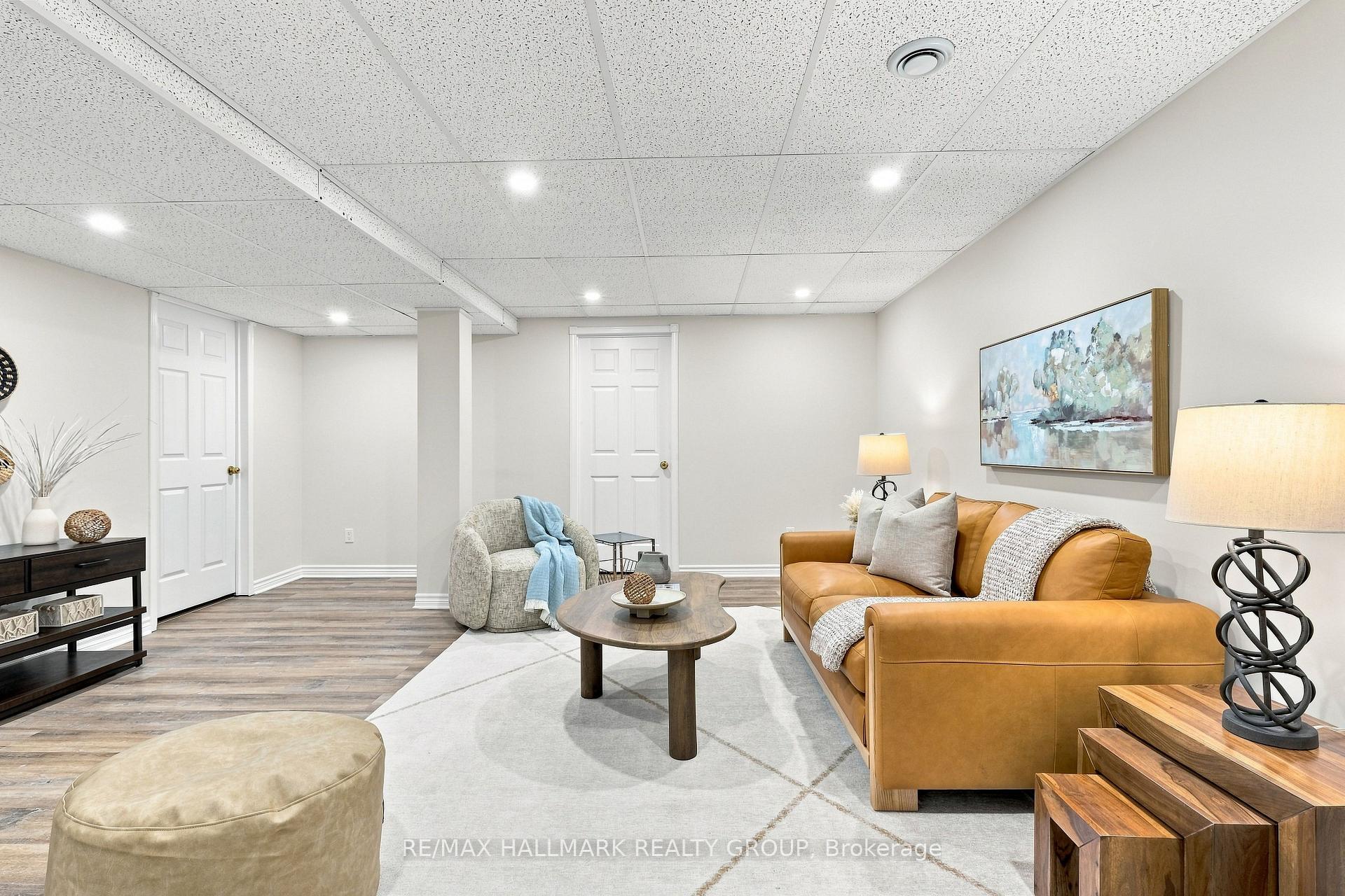 Photo 35 of 609 Tourelle Drive, Ottawa, Fallingbrook/Gardenway South — HOMEH