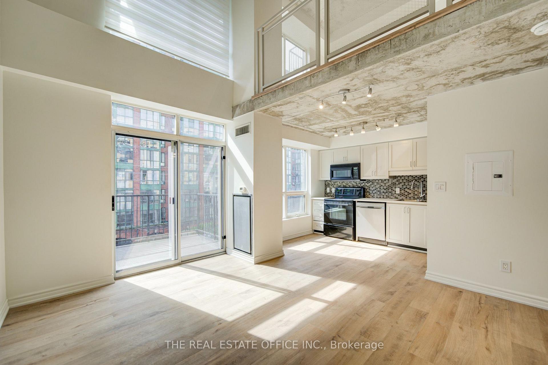 Photo 12 of Unit 405, 800 King Street W, Toronto, Niagara — HOMEH