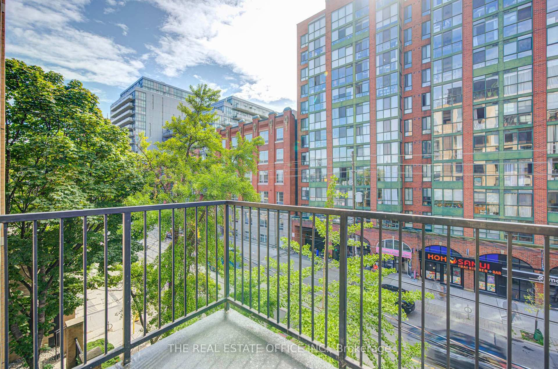 Photo 33 of Unit 405, 800 King Street W, Toronto, Niagara — HOMEH