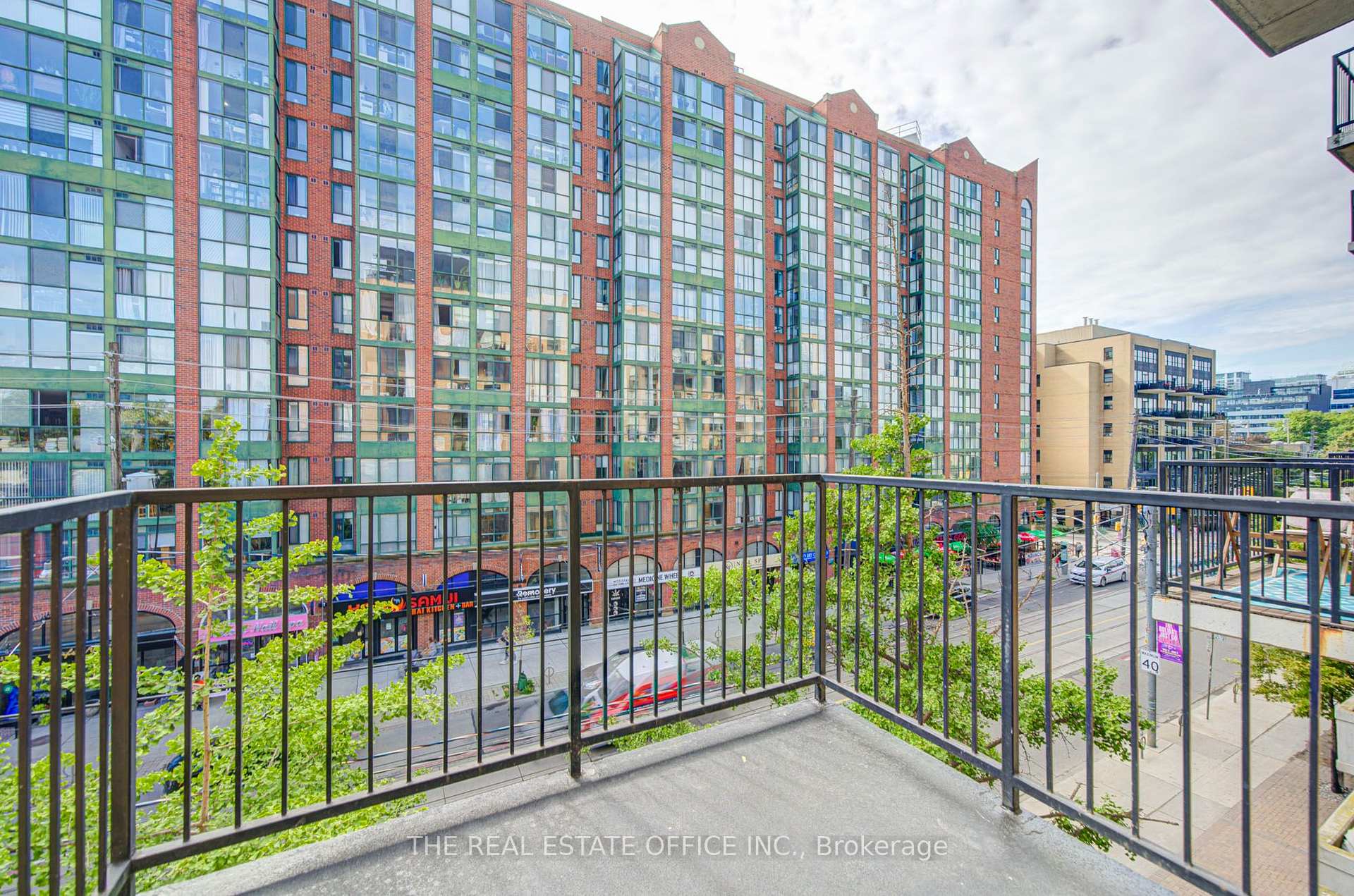 Photo 34 of Unit 405, 800 King Street W, Toronto, Niagara — HOMEH