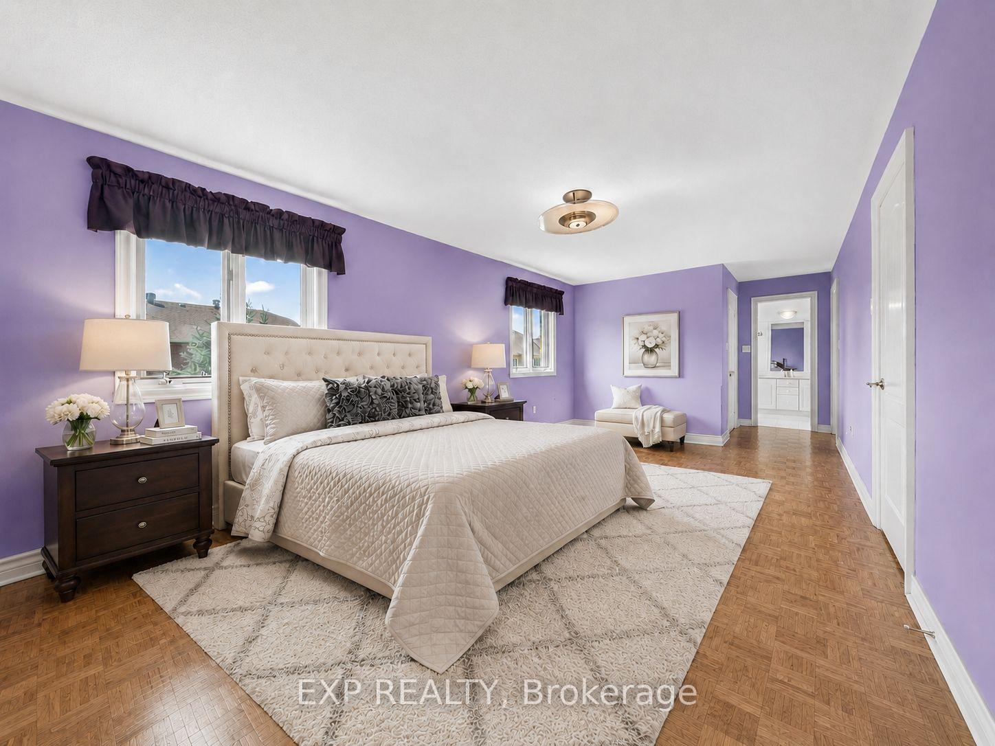 Photo 37 of 19 Springbrook Drive, Richmond Hill, Langstaff — HOMEH