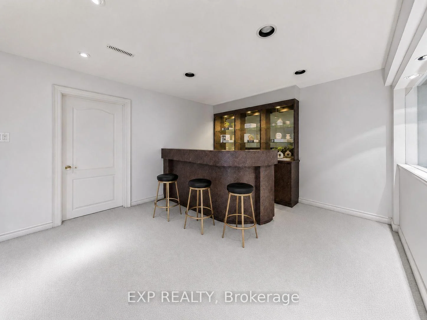Photo 58 of 19 Springbrook Drive, Richmond Hill, Langstaff — HOMEH