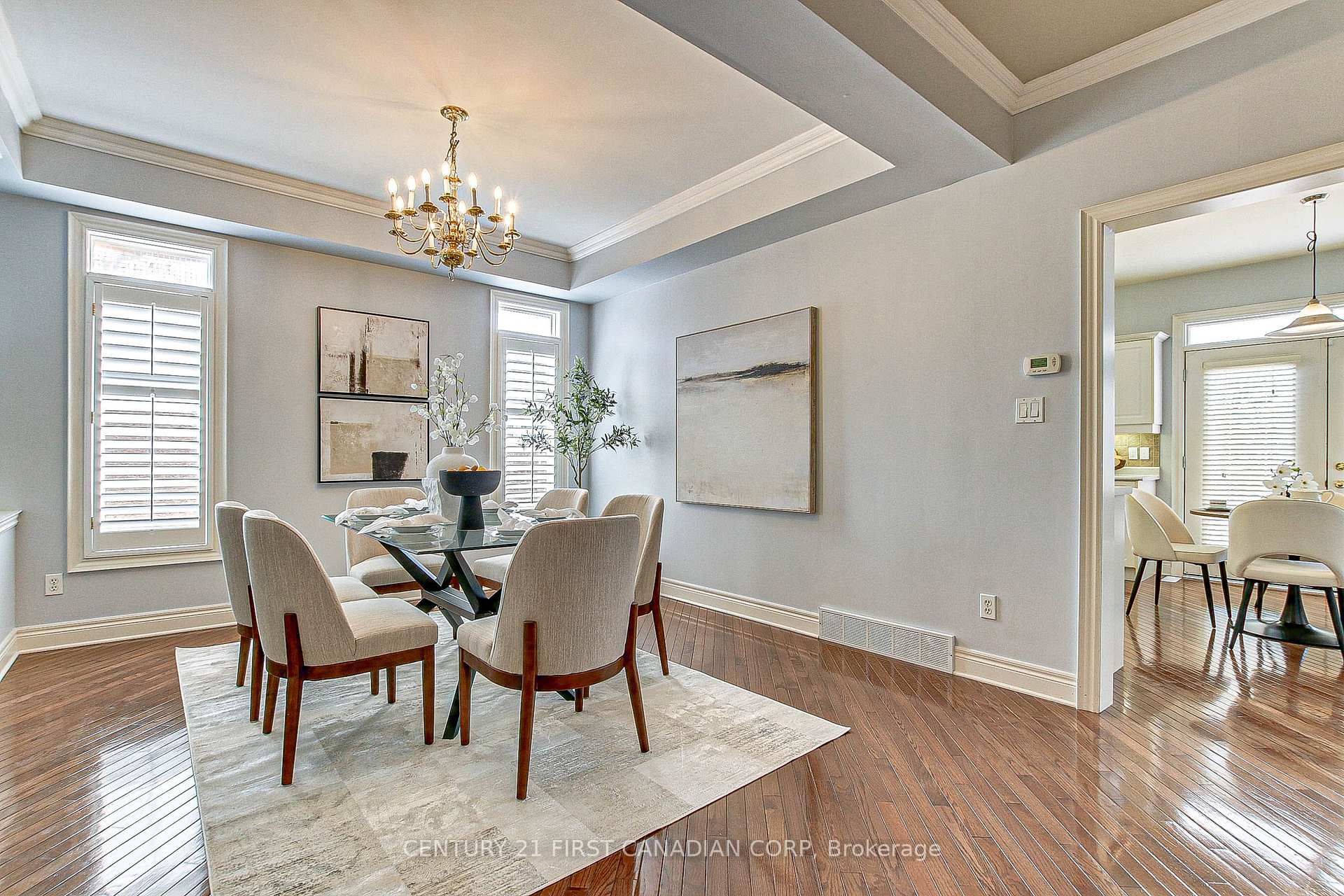 Photo 9 of 322 Chambers Place, London, North B — HOMEH