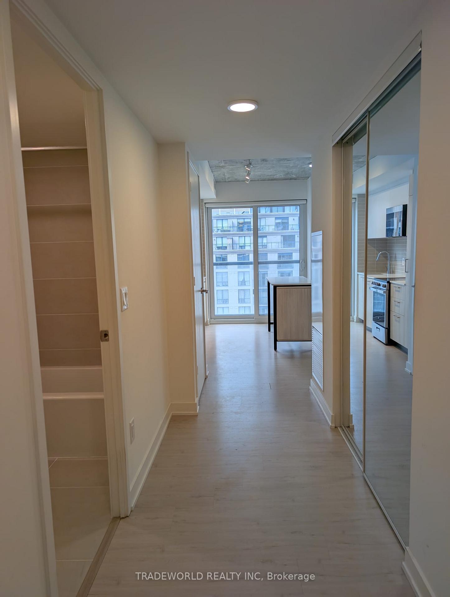 Photo 2 of Unit 906, 65 Mutual Street, Toronto, Church-Yonge Corridor — HOMEH