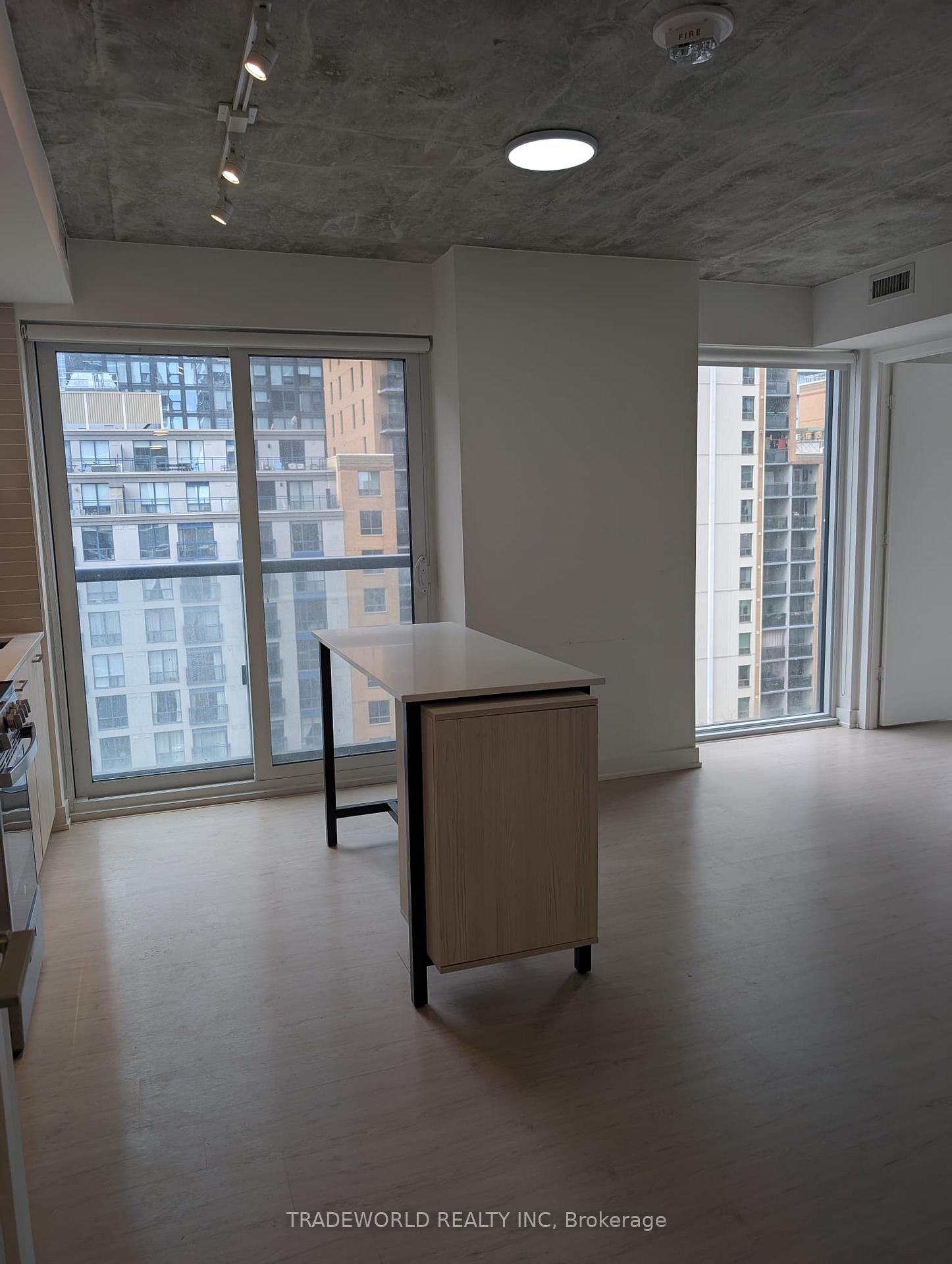 Photo 7 of Unit 906, 65 Mutual Street, Toronto, Church-Yonge Corridor — HOMEH