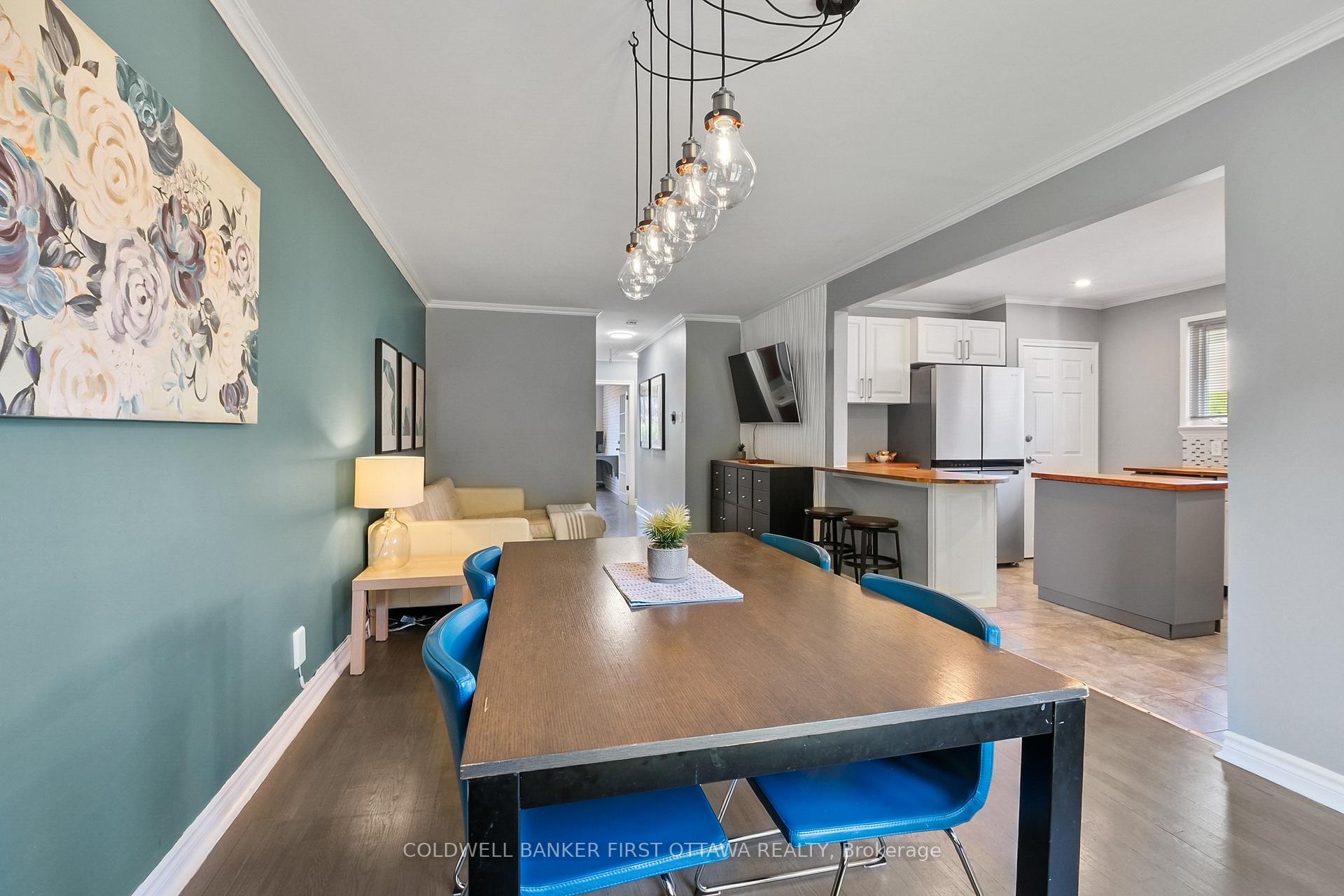 Photo 19 of 702 Crystal Street, Ottawa, Carson Meadows — HOMEH